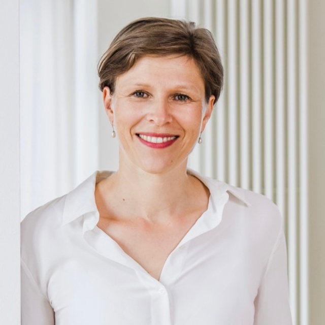 Feustel-Liess_Portrait Bild
