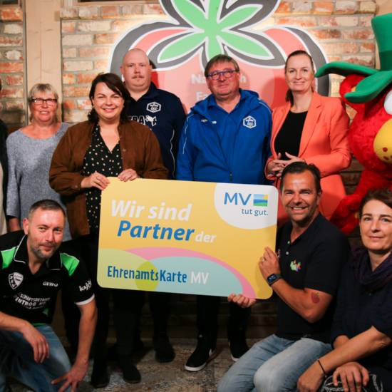 Karls Erlebnisdorf ist Partner der EhrenamtsKarte MV