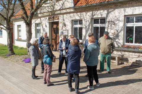 Dorfclub Schönfeld 2 � Guido Bröer Dorfclub Schönfeld 2